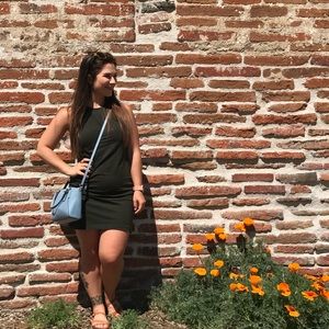 Meet your Posher, Allison